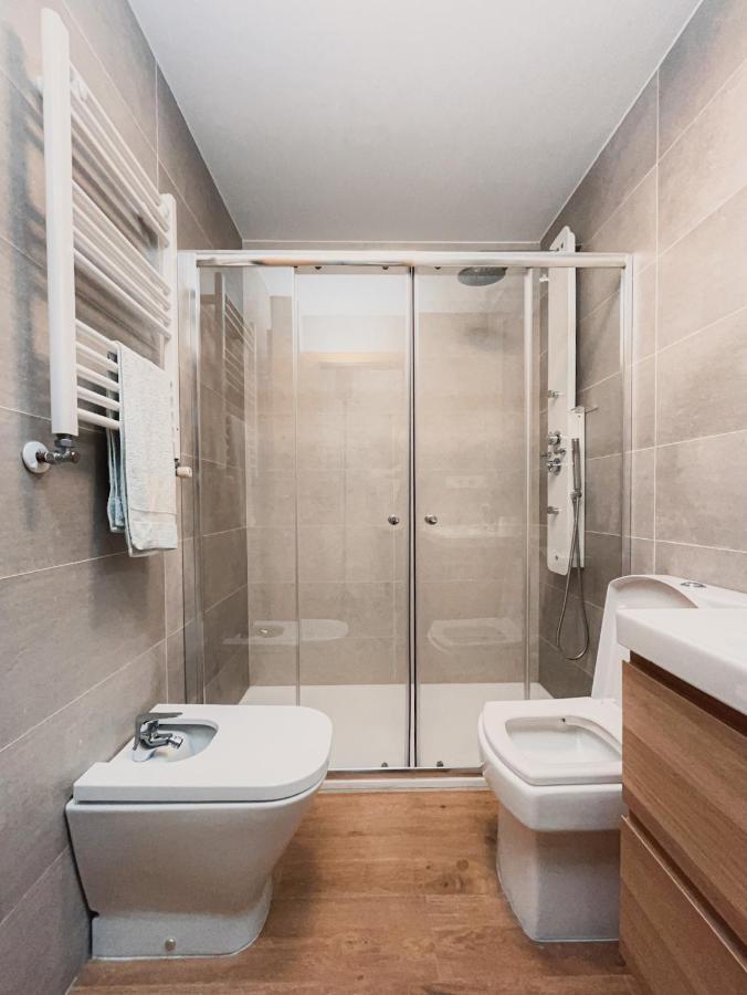 Habitacion En Vivienda Centrica Bilbaoアパートメント エクステリア 写真