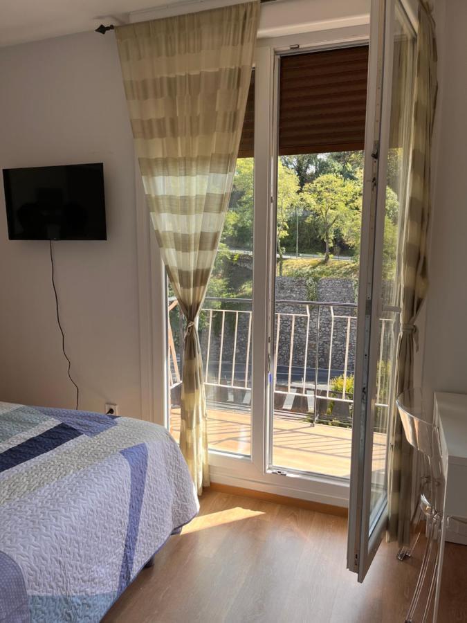 Habitacion En Vivienda Centrica Bilbaoアパートメント エクステリア 写真